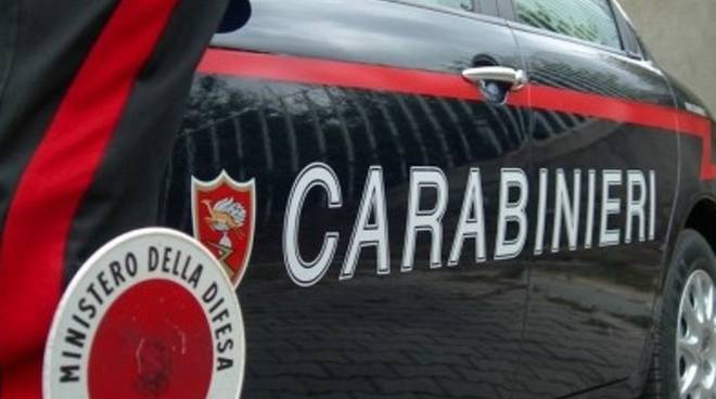 Asti, guidava senza patente e assicurazione: giovane denunciato dai Carabinieri