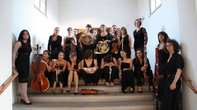 Debutta con successo la nuova Orchestra Sinfonica Femminile Alma