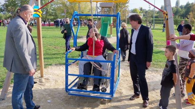 Bambini e famiglie hanno invaso il parco di Lungo Borbore per l’inaugurazione