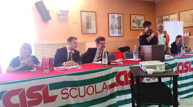 Per festeggiare le immissioni in ruolo dei docenti la Cisl Scuola AL-AT organizza ''C'è Posta per te''