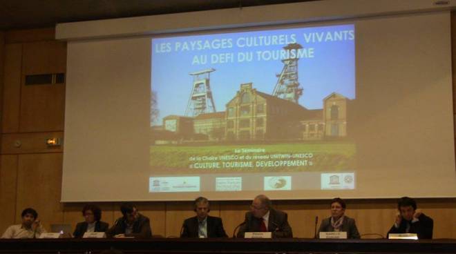 Il progetto ''Anch'io Vivaio Scuola'' delle Orme su la Court presentato alla sede Unesco di Parigi