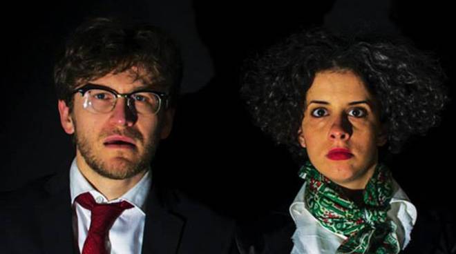 Domenica il Teatro del Fiasco porta in scena "La Scuola dei Grandi"