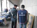 Asti: controllo dei Carabinieri ai mercati di antiquariato