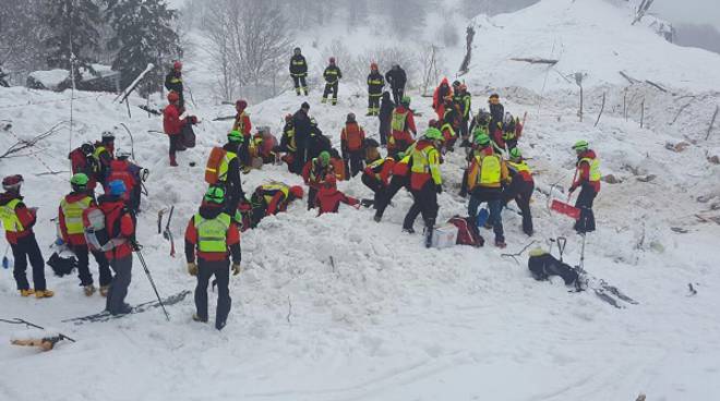 Aggiornamenti sull'Hotel Rigopiano dal Soccorso Alpino e Speleologico Piemontese