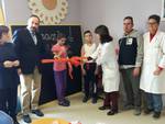 donazione parete lavagna pediatria asti