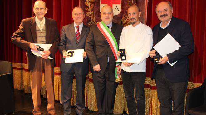 consegna medaglie d'oro 2018 città di alba