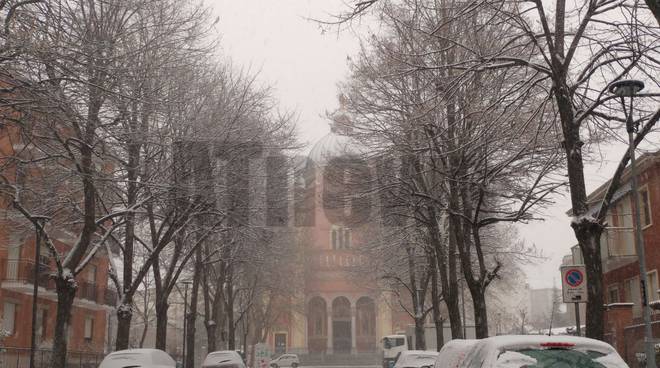 Burian, neve e ghiaccio ad Asti