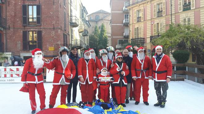 Babbo Natale viene dal cielo - Asti 2018