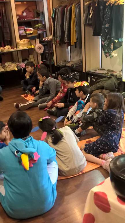 Doposcuola Arcobaleno in visita alla Bottega Altromercato