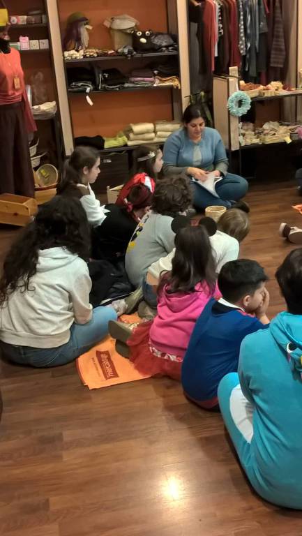 Doposcuola Arcobaleno in visita alla Bottega Altromercato