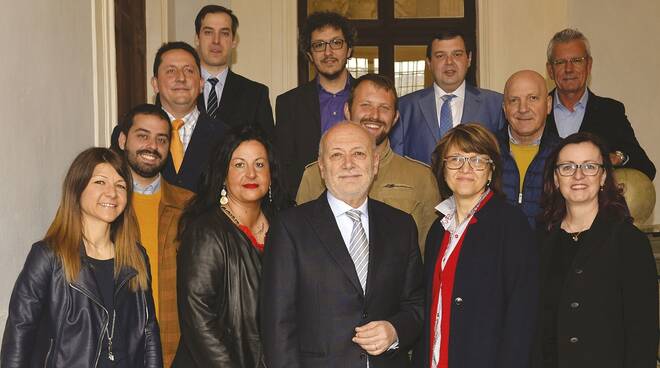 foto gruppo con candidati lista luigi baldi costigliole 2019