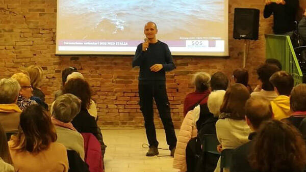 Al foyer delle famiglie l'incontro con Alessandro Porro