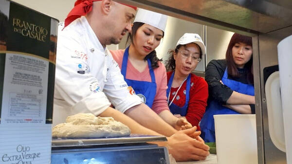 a Costigliole d'Asti ventidue delegati di università Taiwanesi ad ICIF