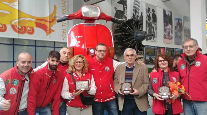 premio pontedera 2020 al vespa club alfieri