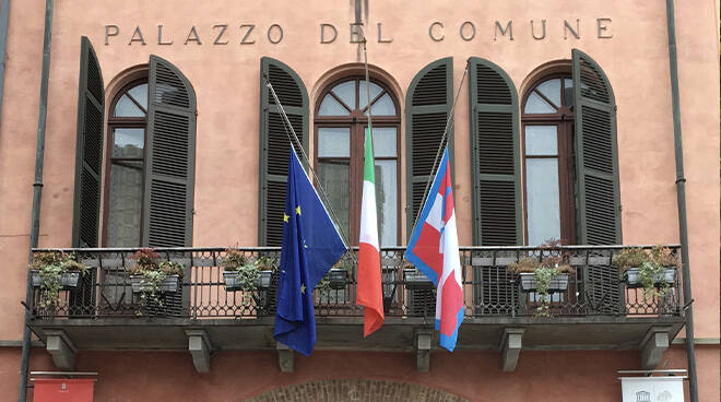 comune di alba, palazzo comune, carlo bo, sindaco di alba