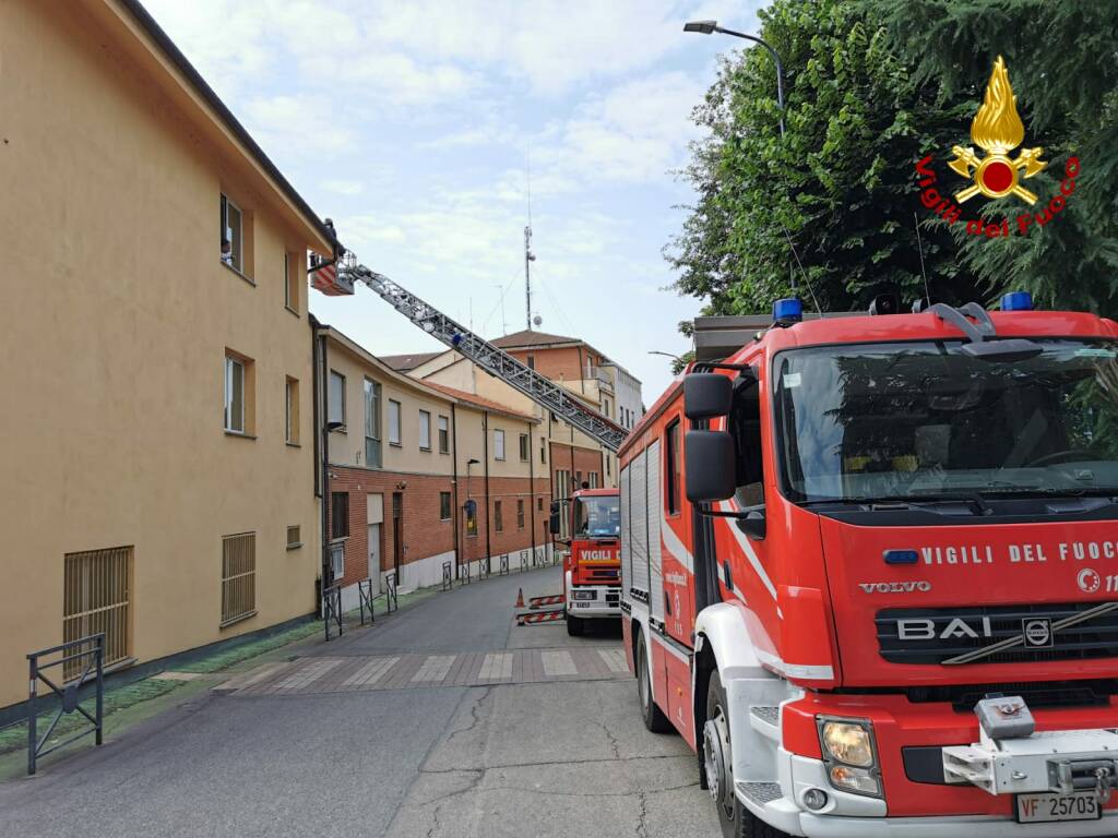 Intervento vigili del fuoco 21062020