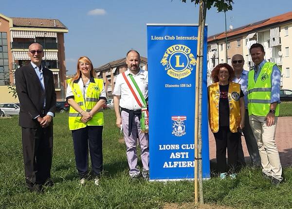 alberi donati lions asti