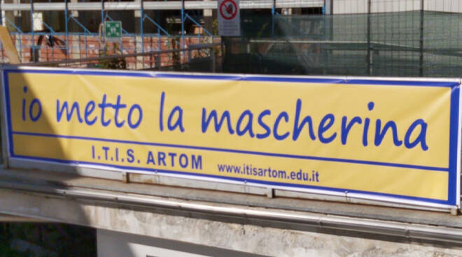 Io mi metto la mascherina