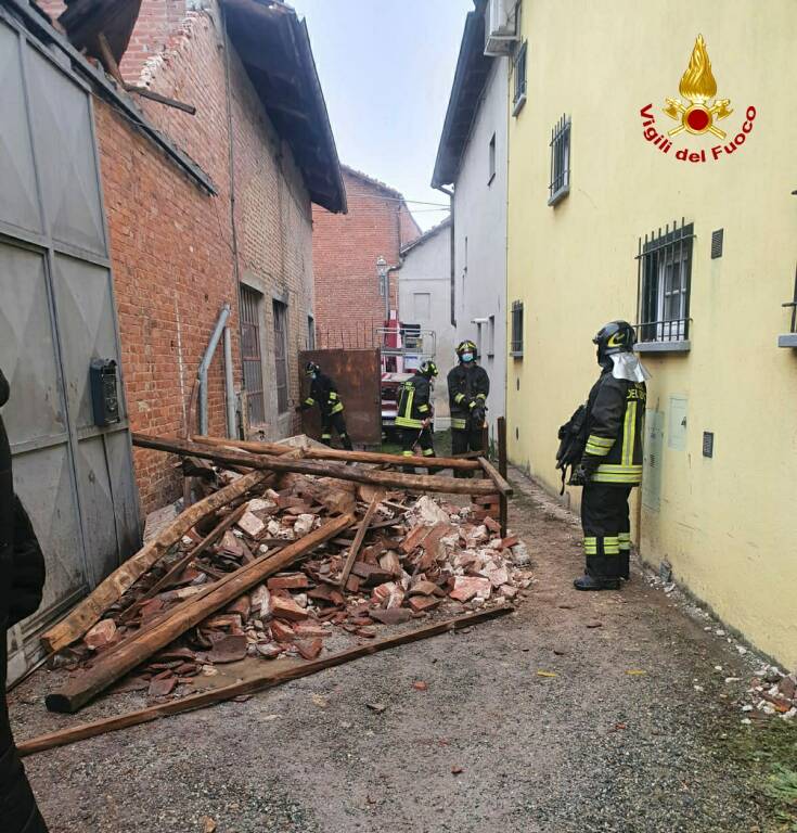 crollo tetto buttigliera asti