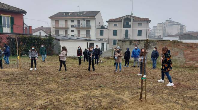 cerimonia alberi scuola media nizza monferrato