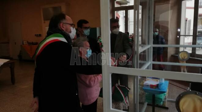 inaugurazione stanza degli abbracci casa di riposo città di asti