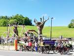 Brozolo, una bici gigante in legno per salutare il Giro d\'Italia