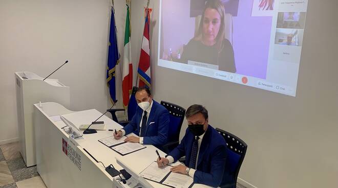 firma protocollo regione piemonte confindustria