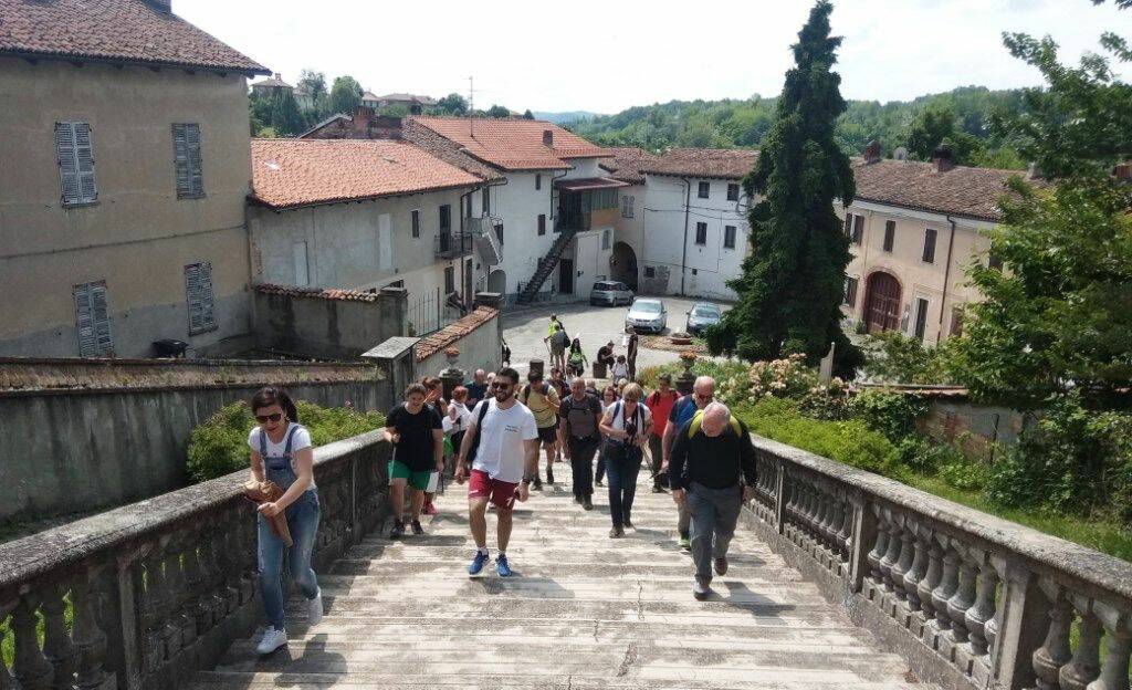 Passeggiata al castello di miroglio 