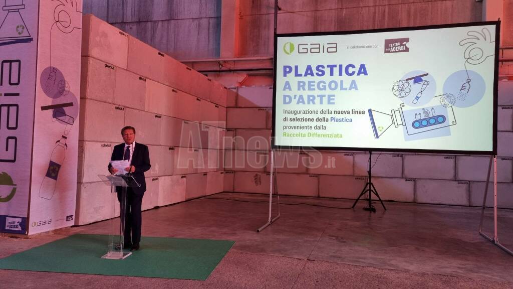 Inaugurazione nuovo impianto trattamento imballaggi in plastica di Gaia 