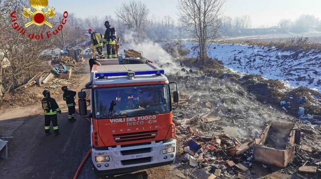 incendio via guerra asti