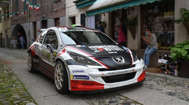 rally lanterna