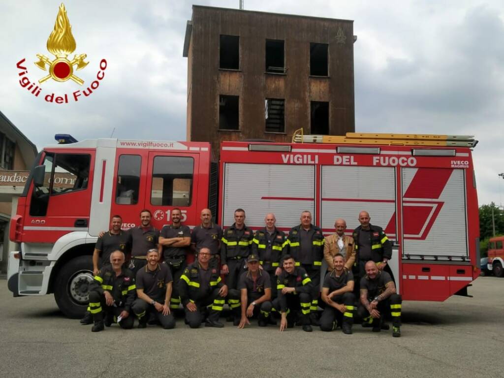 saluto vigili del fuoco pensione enzo balocco