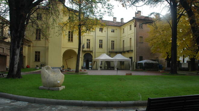 Giardino palazzo crova foto fonte sito comune Nizza Monferrato 