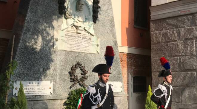 Nutrita partecipazione alla cerimonia di commemorazione del carabiniere Scapaccino a Incisa