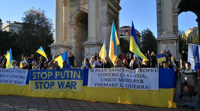 azione asti manifestazione slava ukraini milano