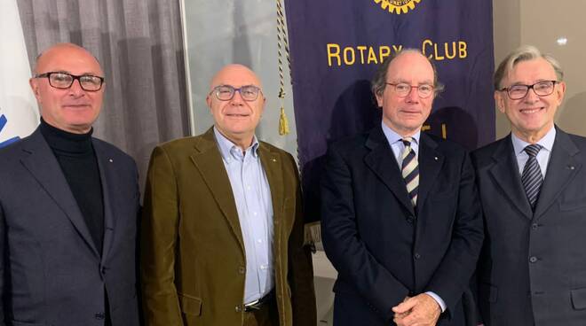 Marco Stobbione, Maurizio Mela, Luigi Florio e Luigi Gentile rotary