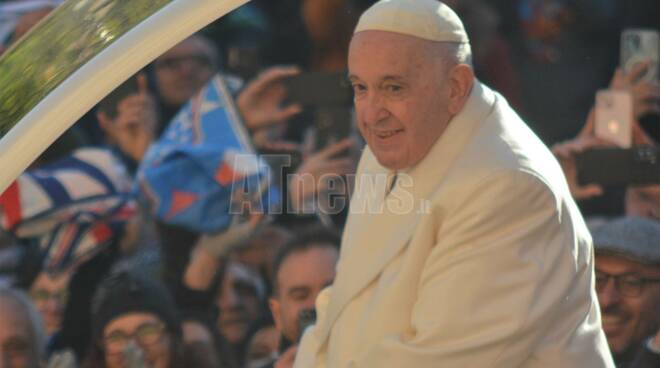 Papa Francesco ad Asti foto Vittorio Virga