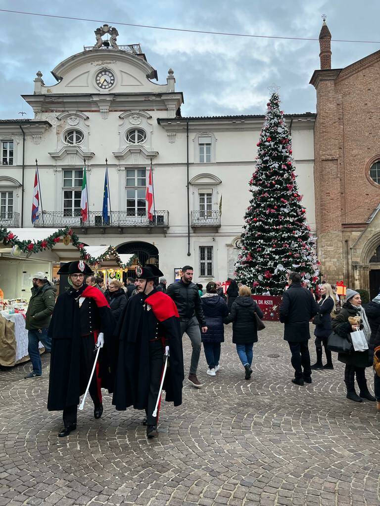 Pattuglie carabinieri mantello San Damiano d'Asti 