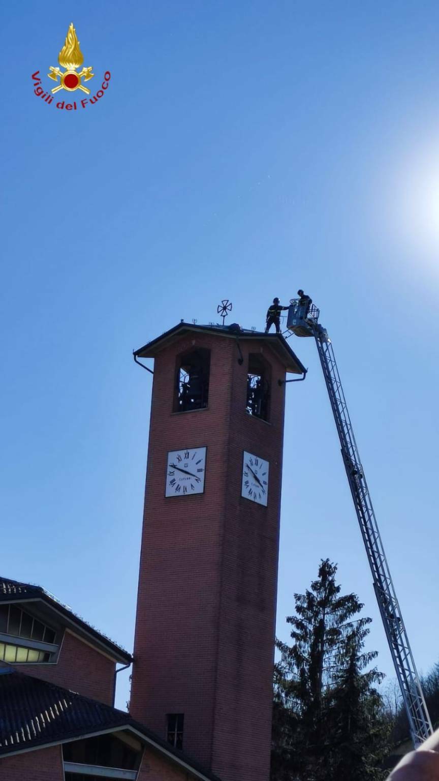 Intervento vento vigili del fuoco valenzani